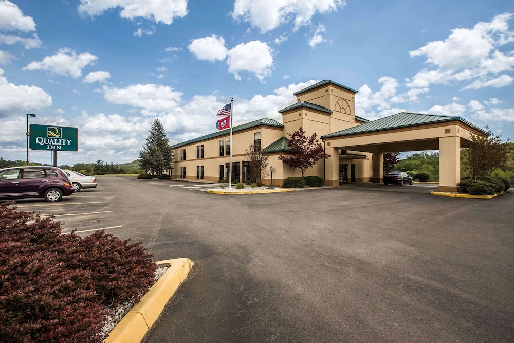 Quality Inn Rogersville view 4