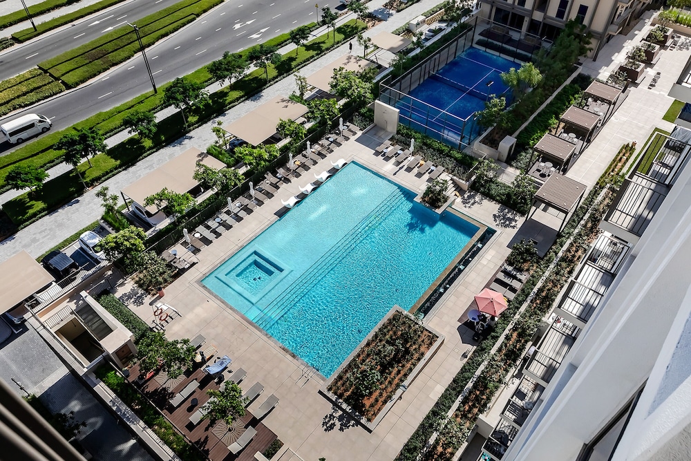 Deluxe 2BR Apartments at Socio