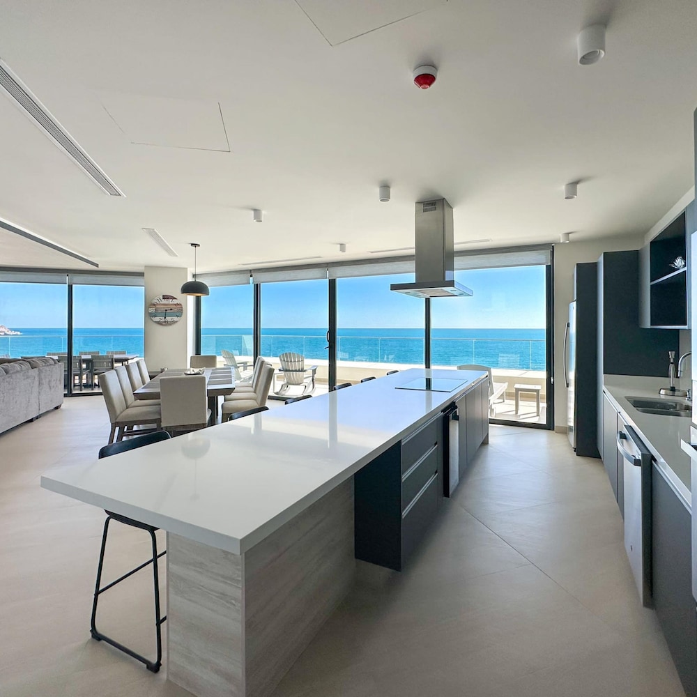 Brand New 6 Bedroom Penthouse