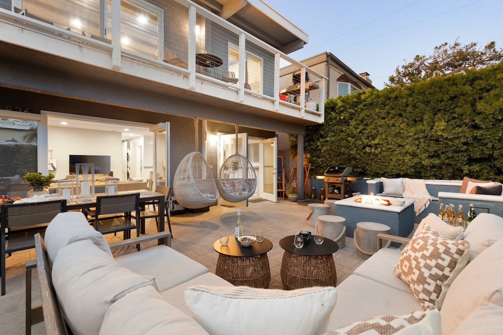 Mission Point 1 by Avantstay San Diego Beach House w/ Huge Patio & Fire Pit Walk to Beach! view 5
