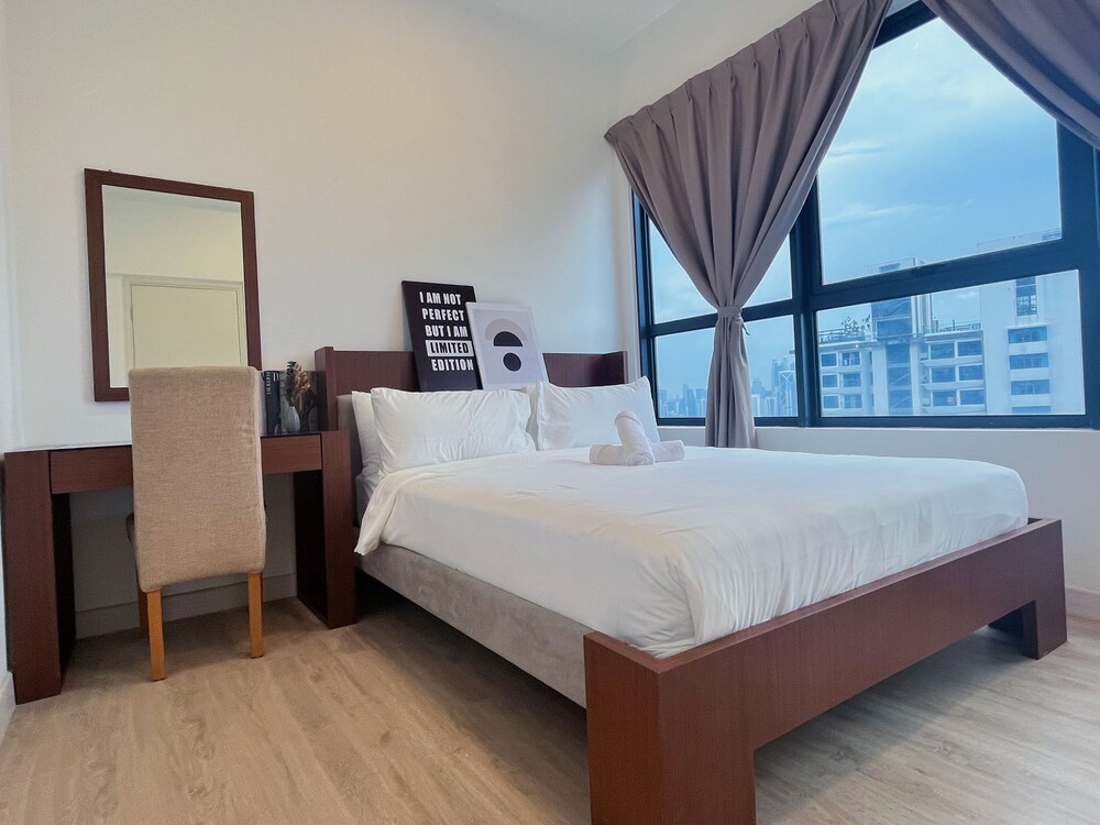 Arte Plus by Manhattan Group