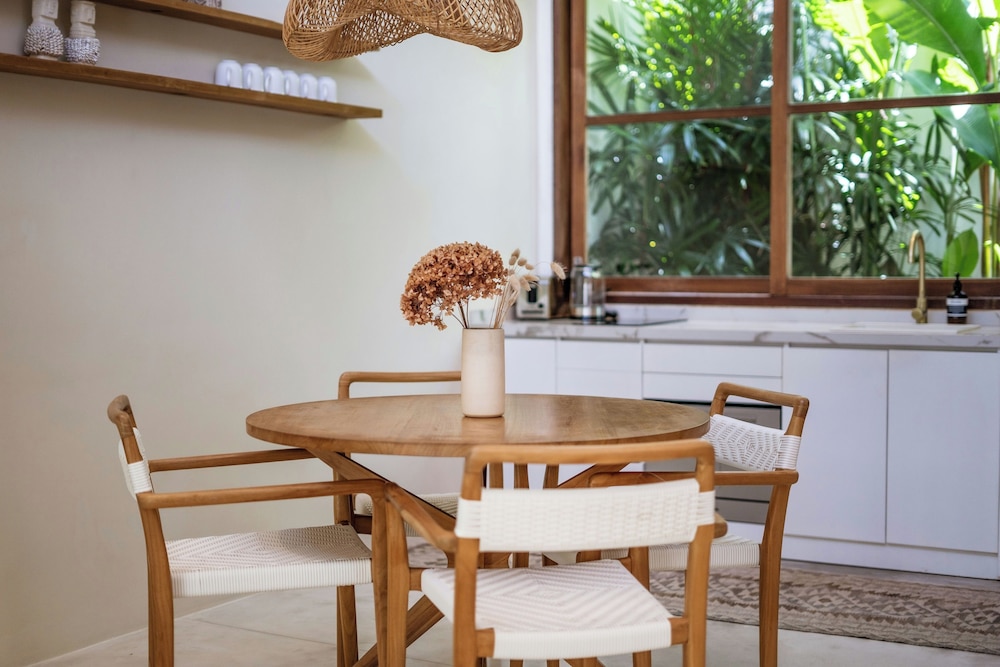 Villa Kayu Pererenan