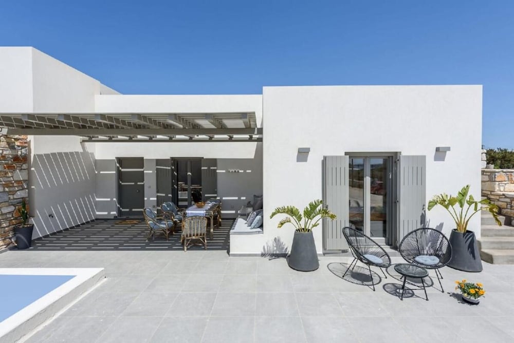 Villa Nerida -island Living Paros-