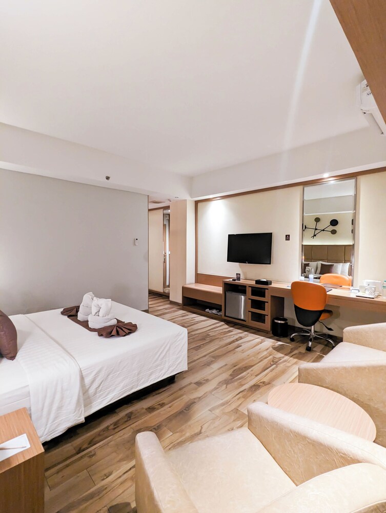 Astanaraya Suites Hotel