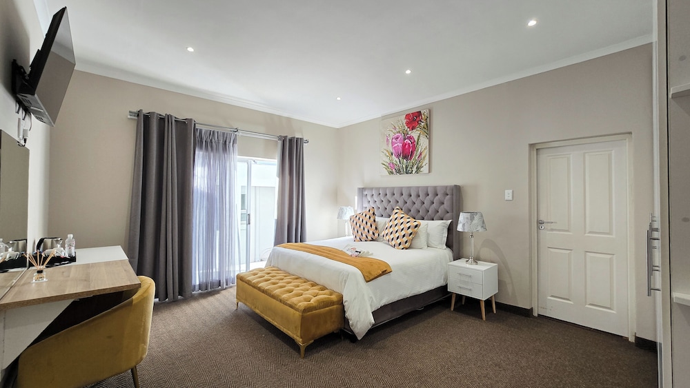 Sunset Events and Accommodation