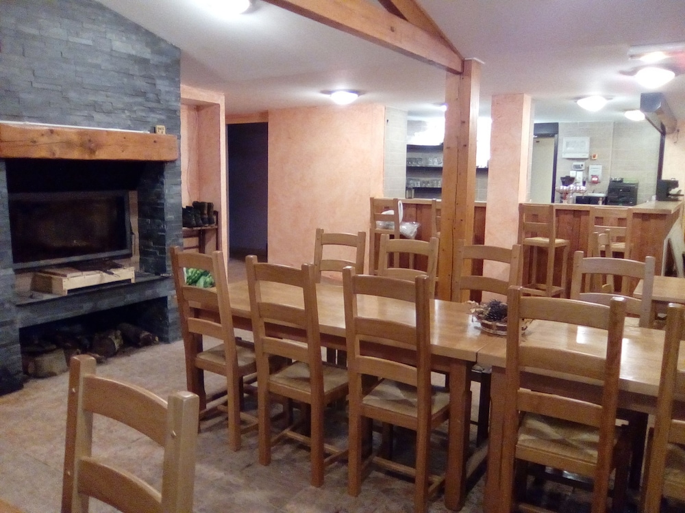 Auberge Du Pays De Sault view 5