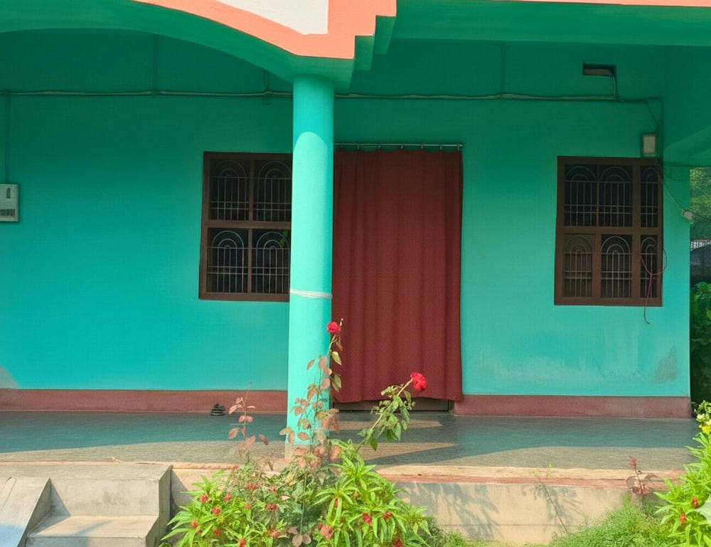 santosh lodge