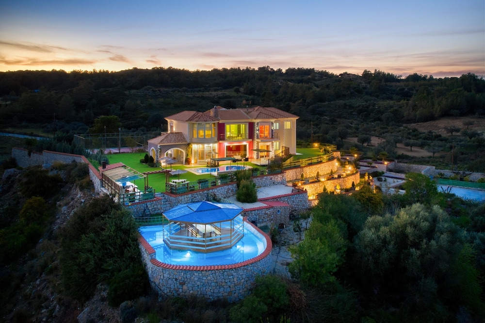 Paramithia Villa en Rhodes