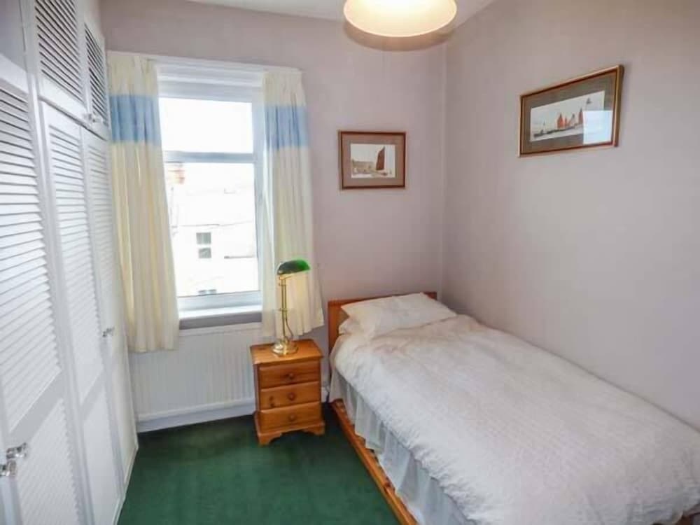 31 Elmville Avenue view 2