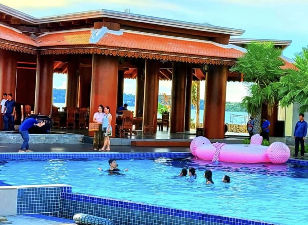 Try Palace Resort Sihanoukville