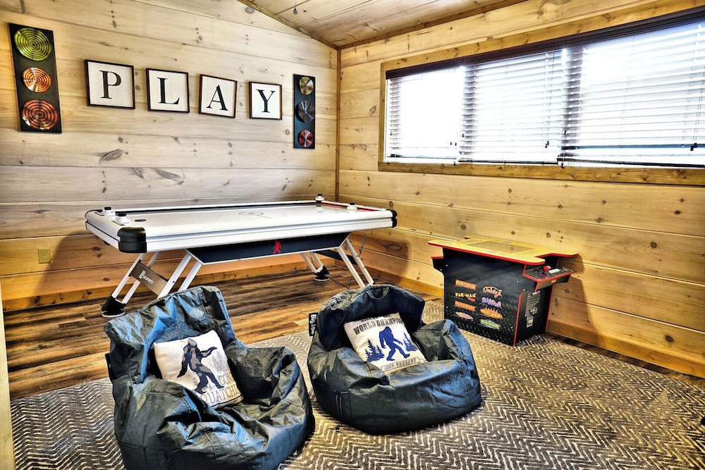Sasquatch Inn