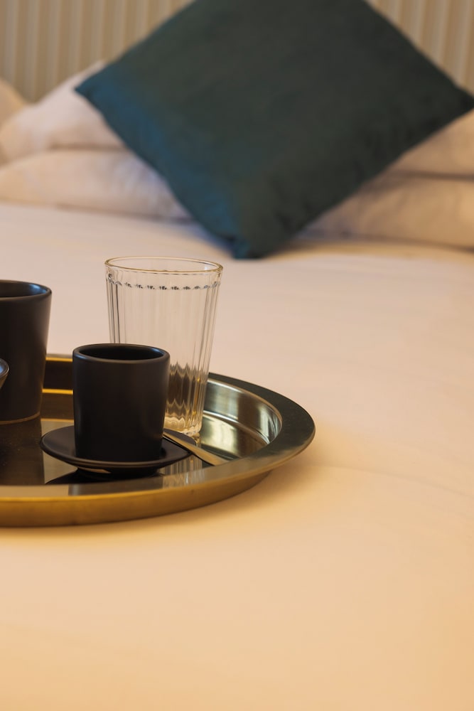 Tiburtina 86 Luxury Suites
