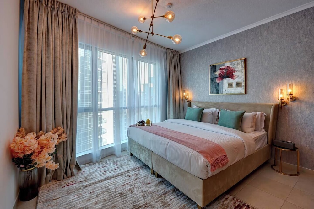 Durrani Homes Luxe Living with Burj Khalifa and Fountain View third room without partition