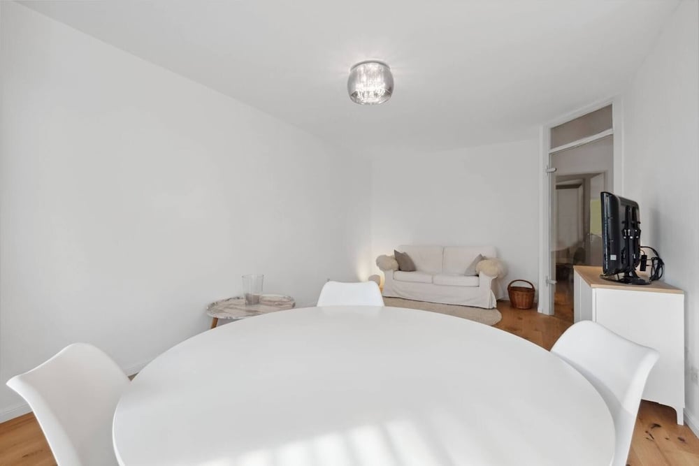 Exclusive Ludenberg Living in Stunning Area