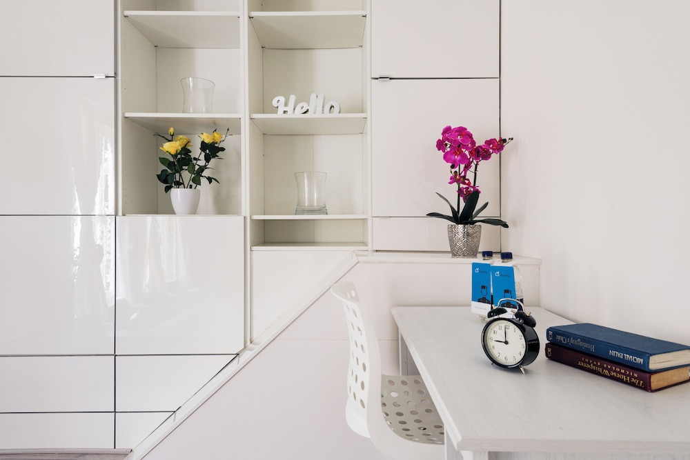 The Armadale Road Residence 1