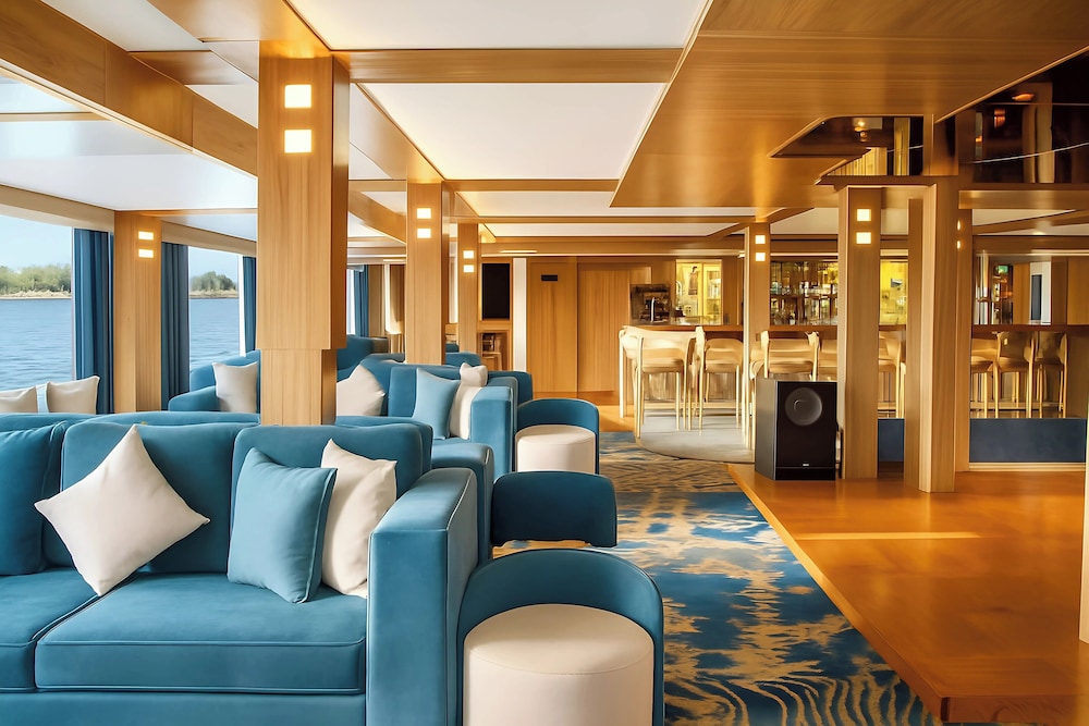 Nile Cruise Rene, Every Wednesday from Aswan for 3 nights and every Saturday from Luxor for 4 nights, including three meals
