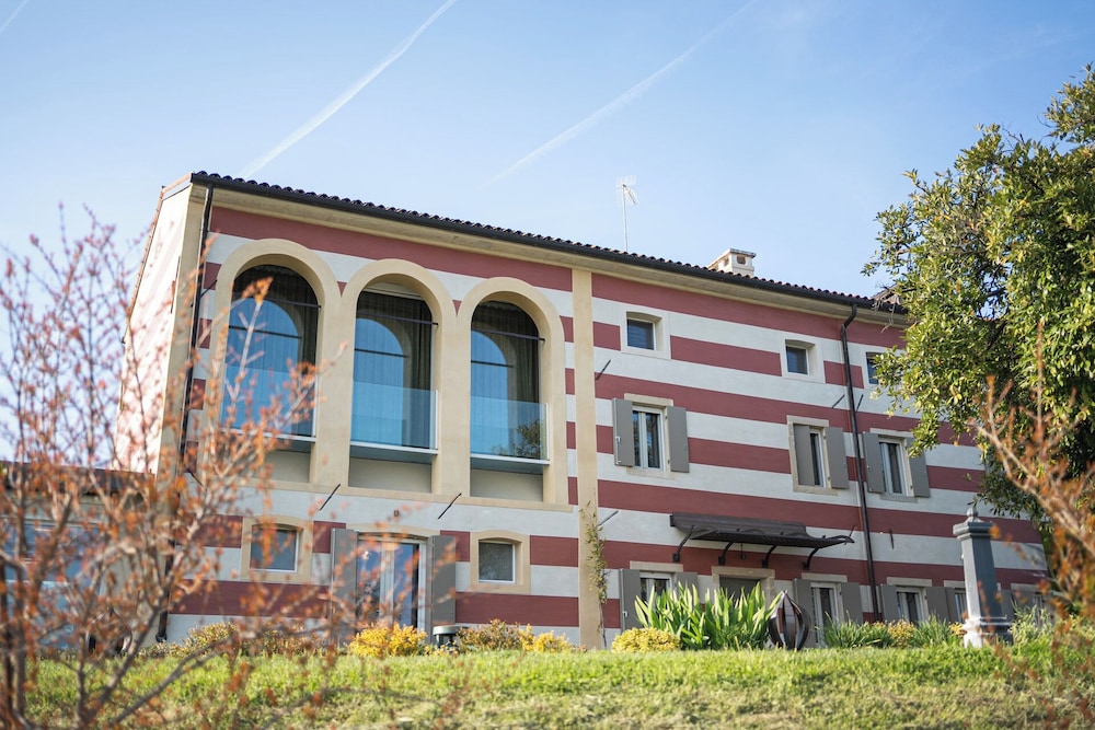 Tenuta Duchi Corbanus