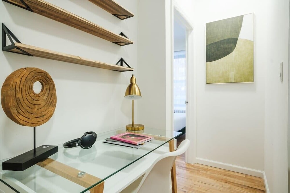 317 UES Apartments