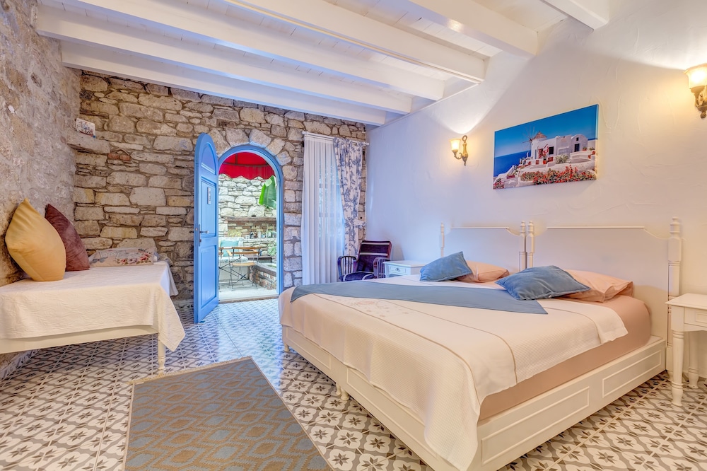 Alacati Eski Ev Hotel - Image 20