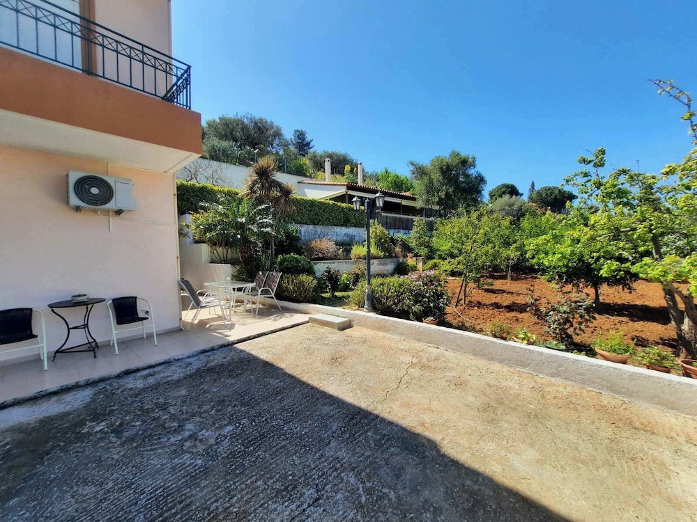 Crete Country Escape 2 Bd w Patio view 5
