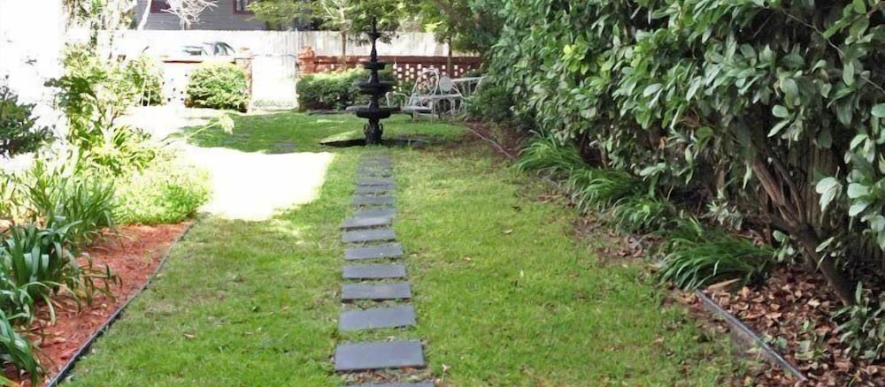 Photo 33