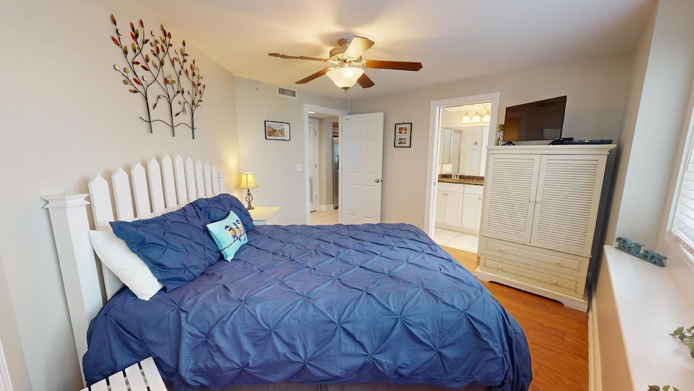 Captains Watch 2 by Tybee Vacation Rentals