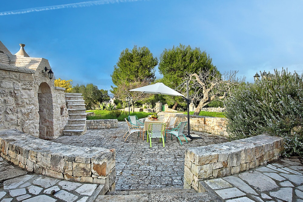 Trulli Silvana In Locorotondo