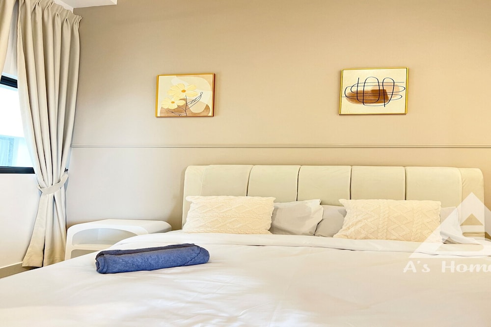 Netizen Cheras Residence by Emily in Town