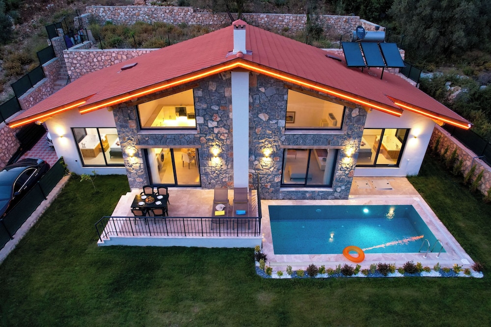 Yaka Esinti Villa