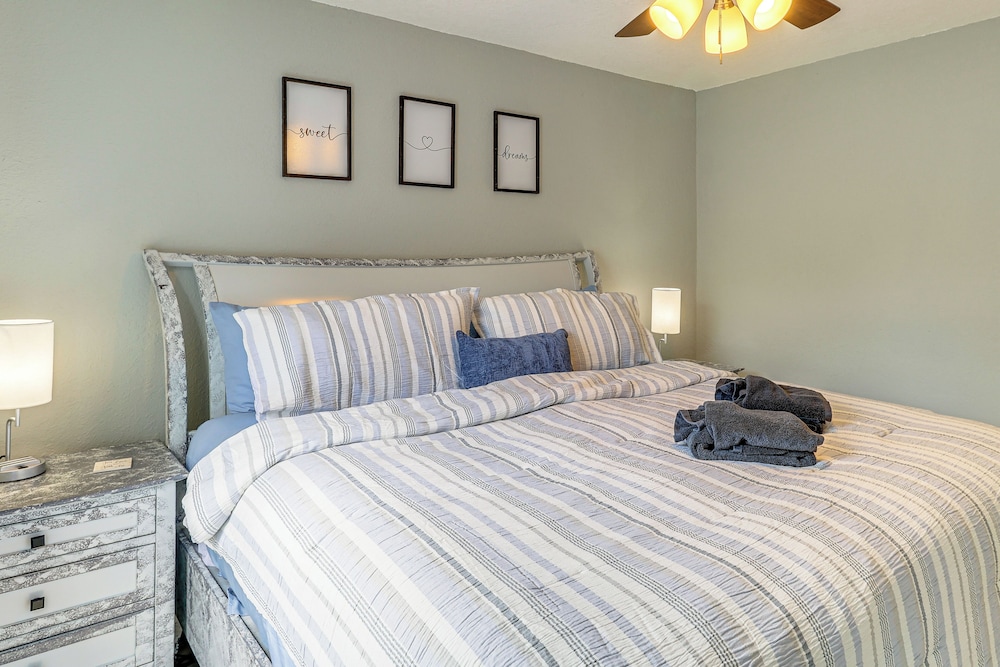 Within 10 Mi of Fort Pierce Beaches! Bright Duplex