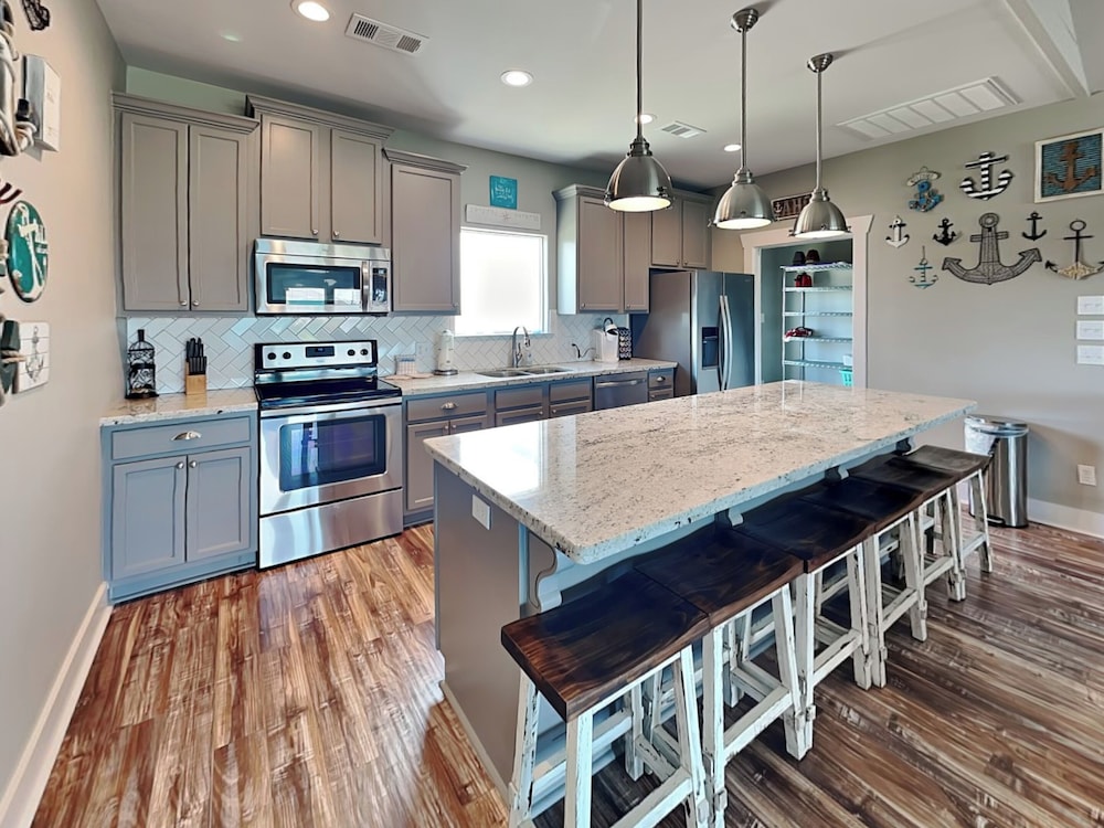 Family Tradition by Ryson Vacation Rentals