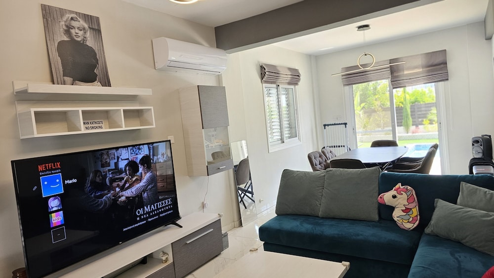 131 VOR - Stay M L Villa