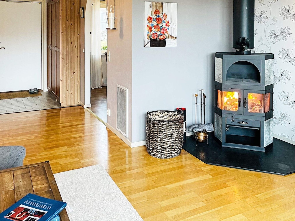 4 Star Holiday Home in Stillingson view 5