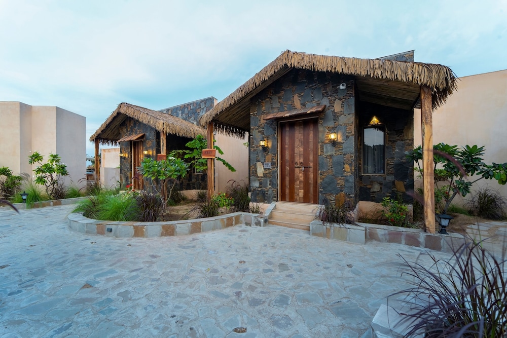 Vallora Retreat Jawai Luxuria by Moustache