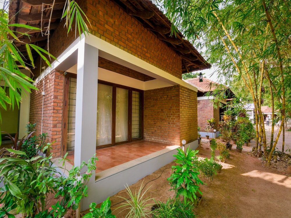 OYO 13315 Kottaram Beachway Resort
