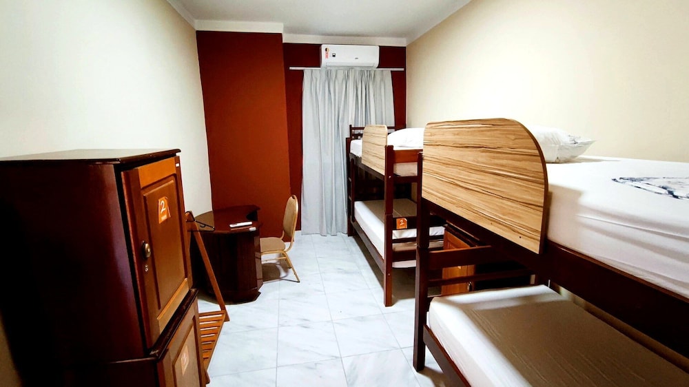 Tanan Hostel