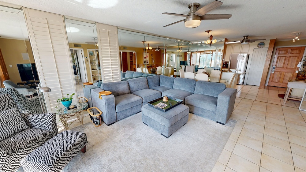 Dolphin Point 406b 2 Bedroom Condo