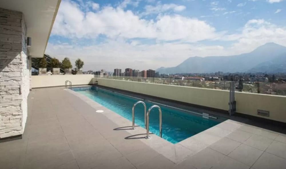 Majestic Studio - w Mountain View Pool Gym