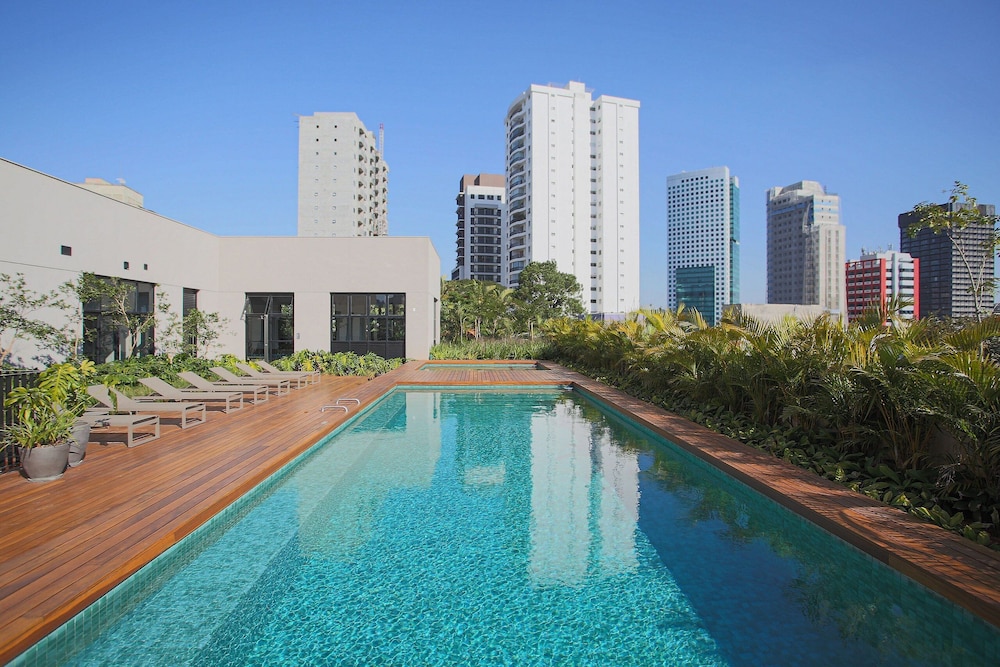 Expand Pinheiros