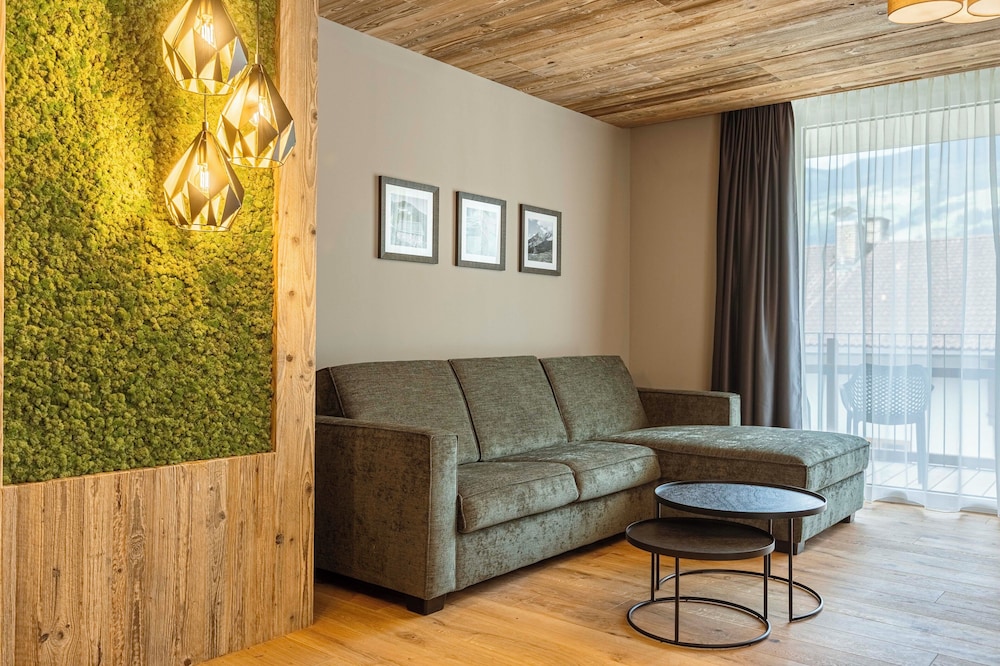 Zillertal Suites Fügen by ALPS RESORTS