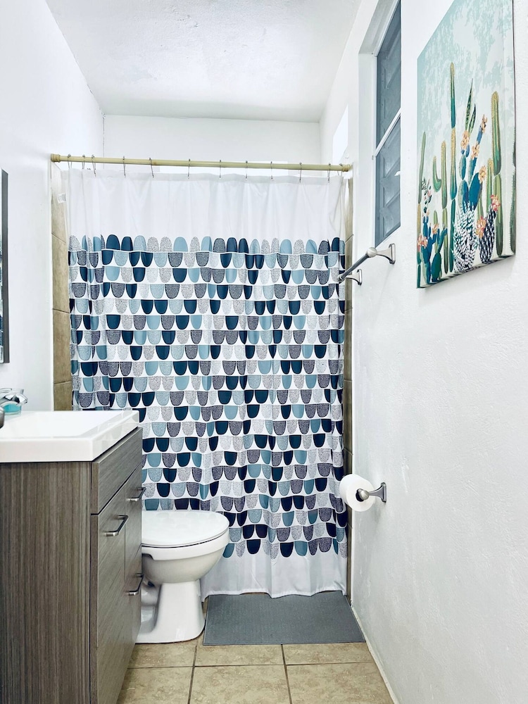Rainforesthouse4-bl in Ceiba