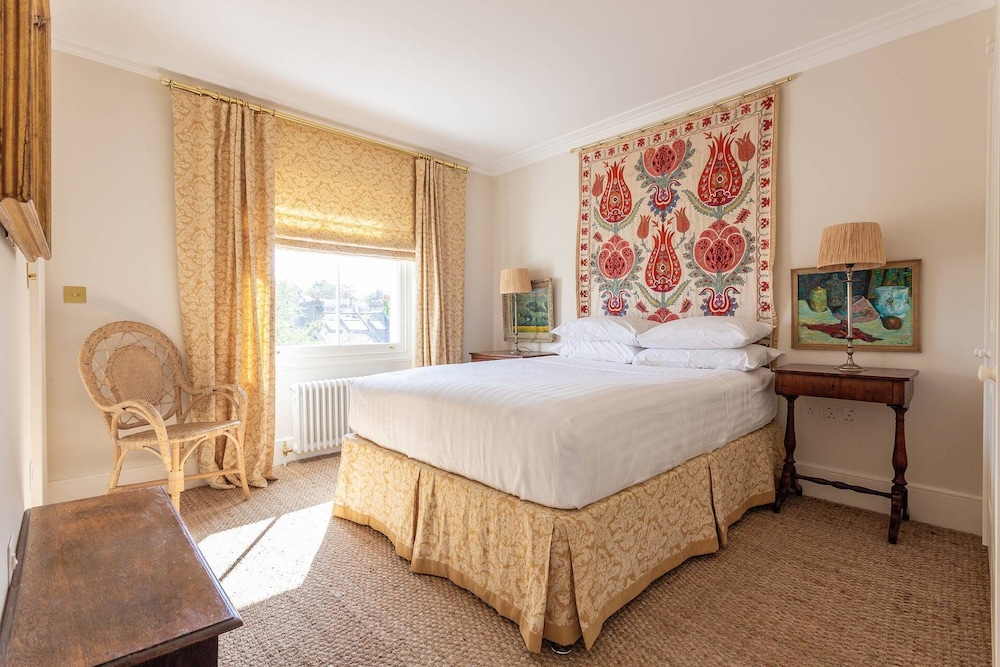 Brunswick Gardens II by Onefinestay