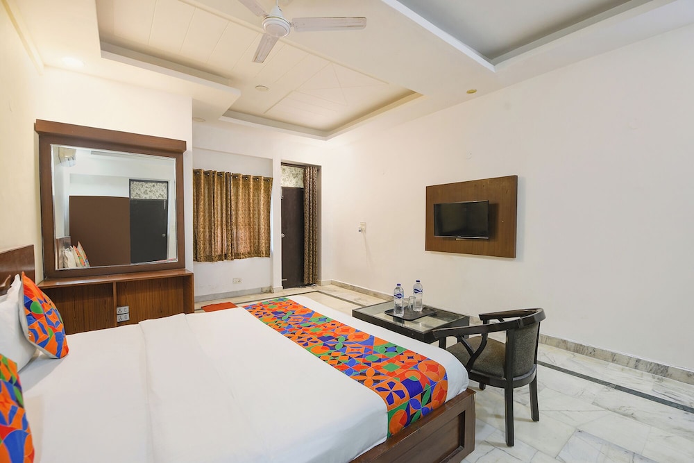 Fabhotel Surajkund Residency