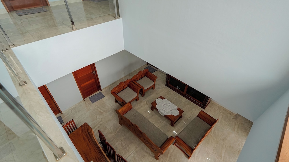 Mona Bali Guest House
