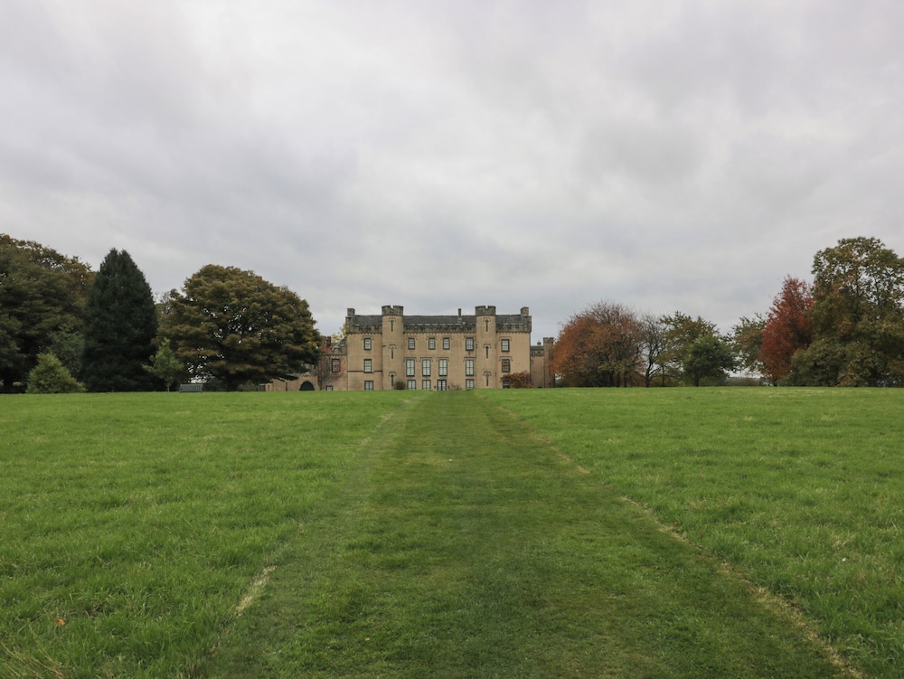 Gate Lodge, House of Binns