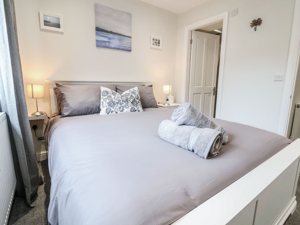 4 Railway Terrace
