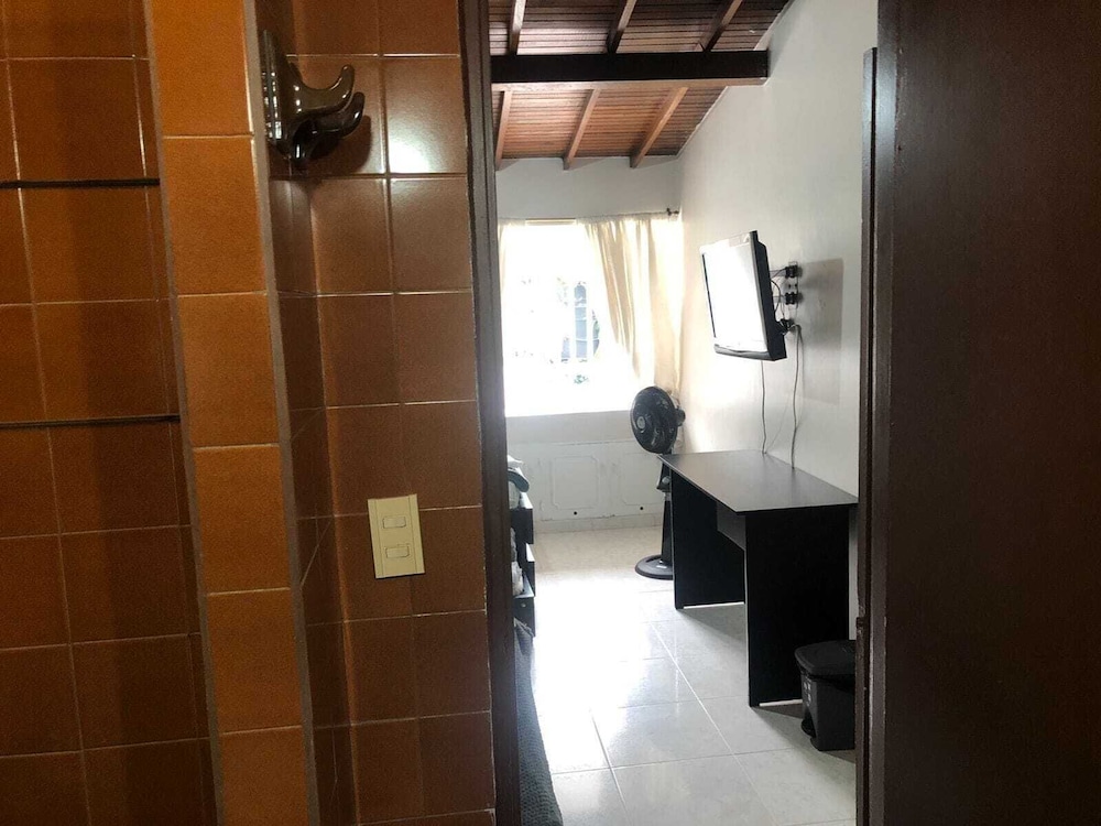 Memphis Hostal - Hostel