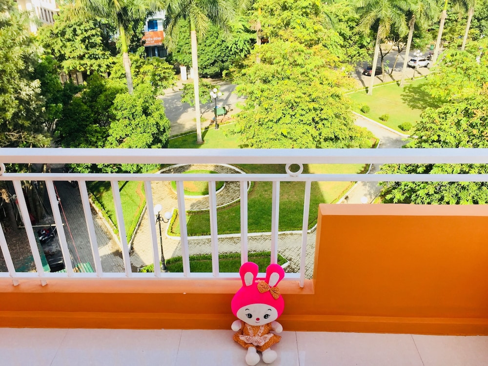Rabbit Motel