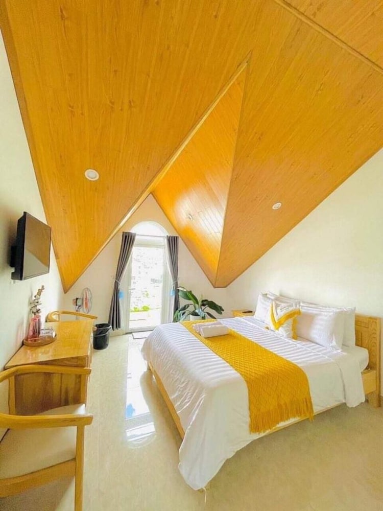 One Million Homestay view 2