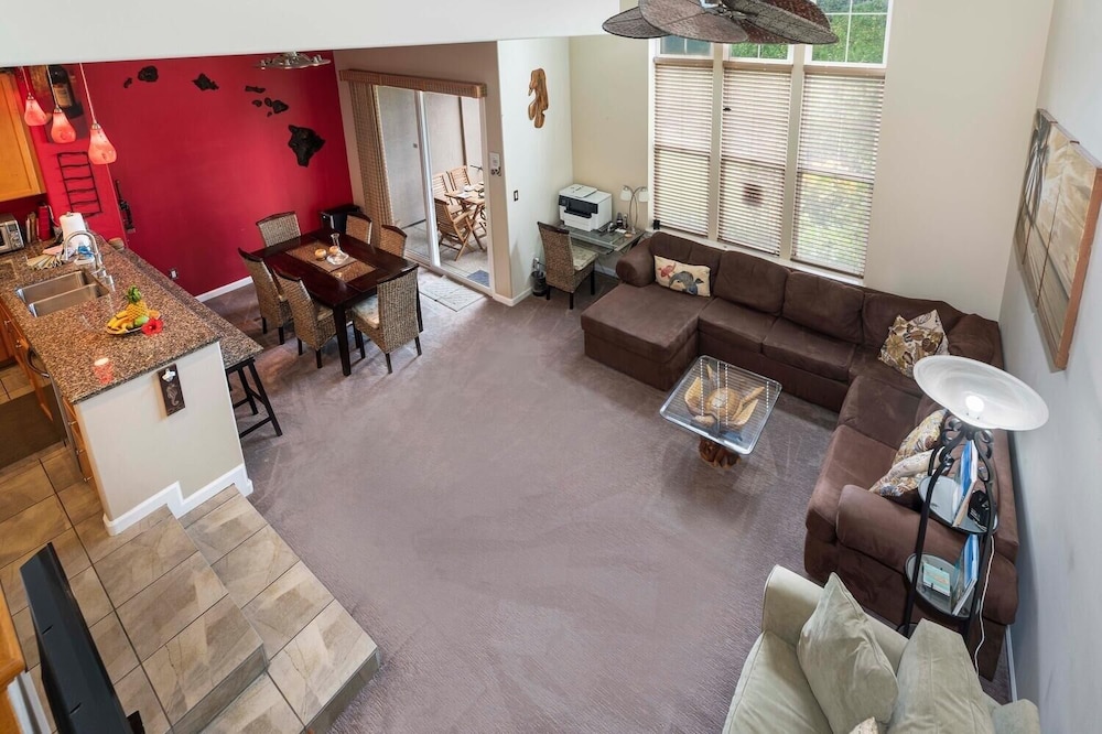 Colony S At Waikoloa Beach Resort #2204 2 Bedroom Condo by RedAwning